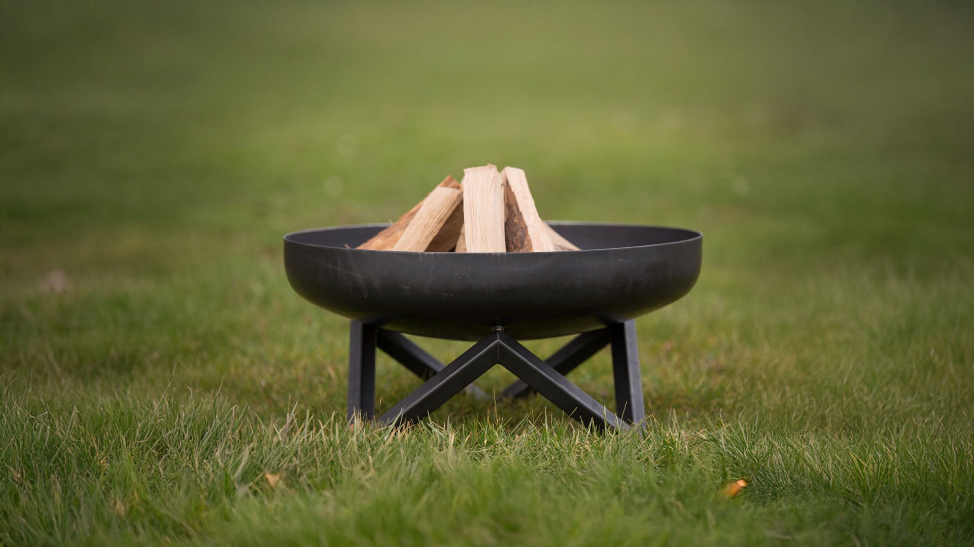 Redfire pello vuurschaal zwart