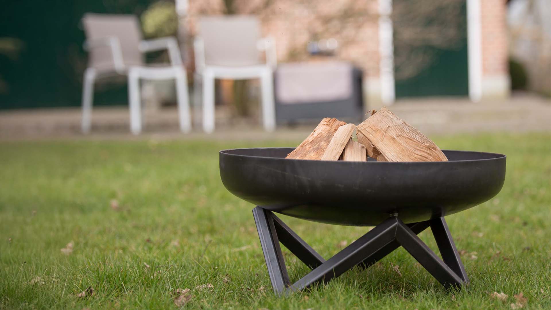 Redfire pello vuurschaal zwart