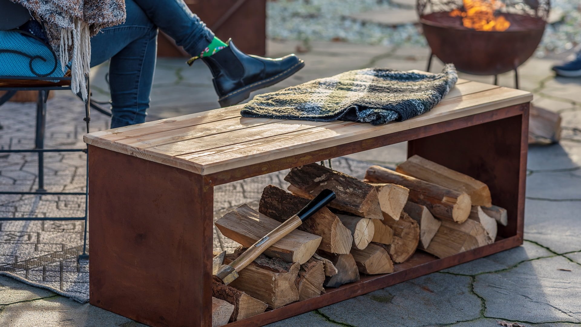 Redfire tyr handmade houtopslag bank 120 cm roest