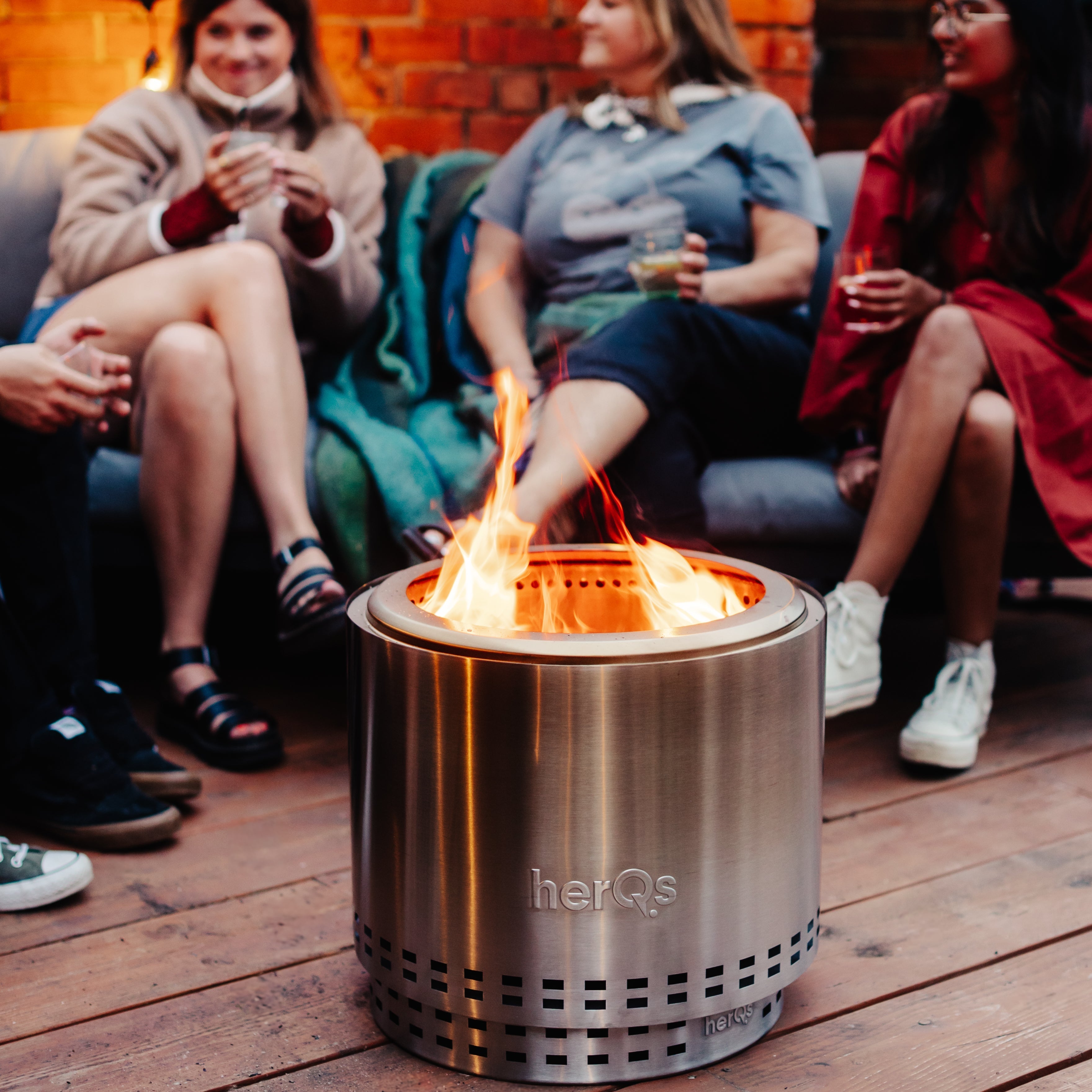 HerQs smokeless firepit blaze
