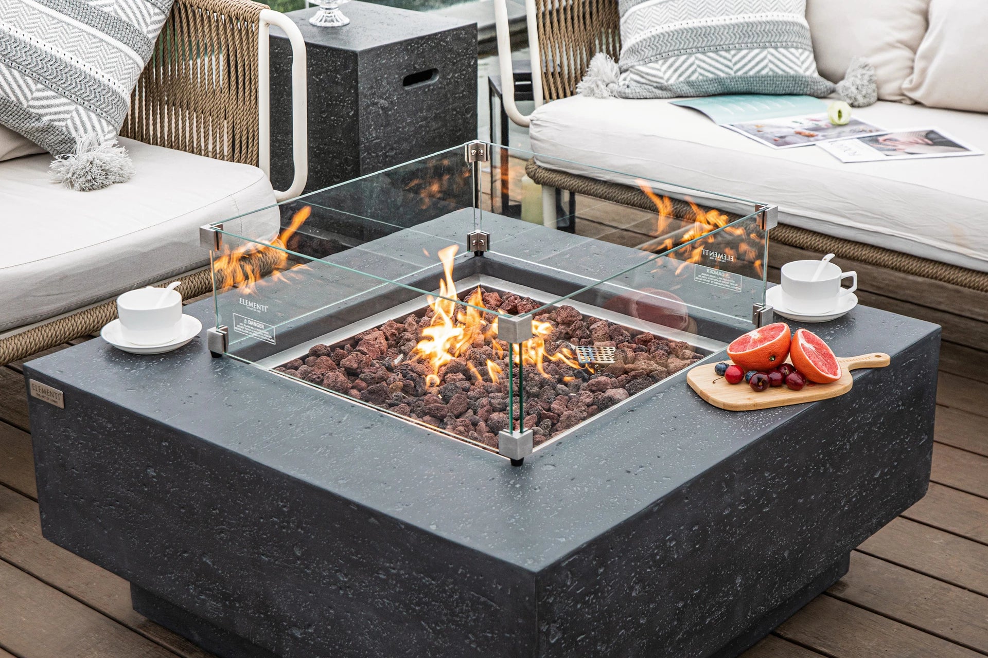 Elementi manhattan vuurtafel gas