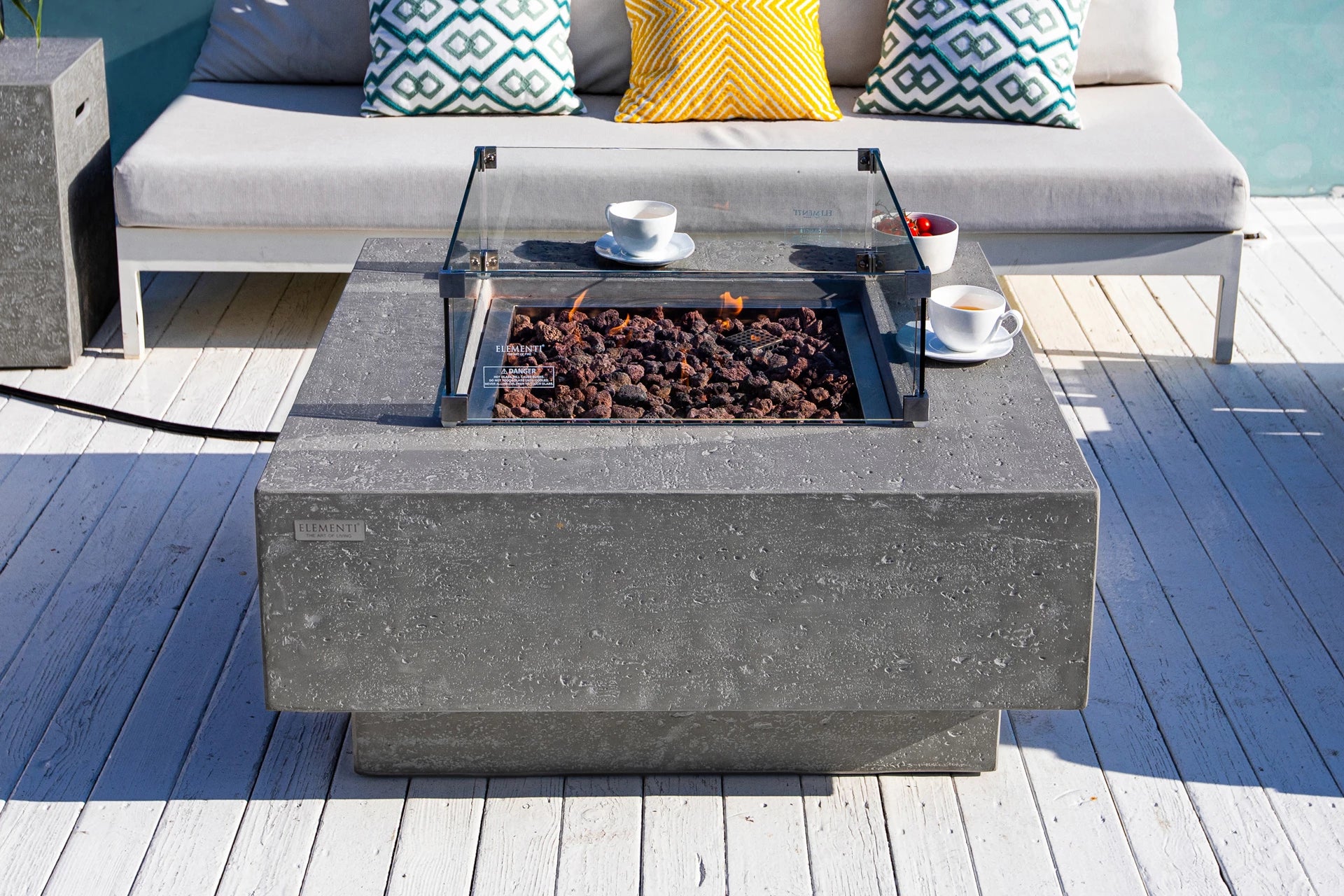 Elementi manhattan vuurtafel gas