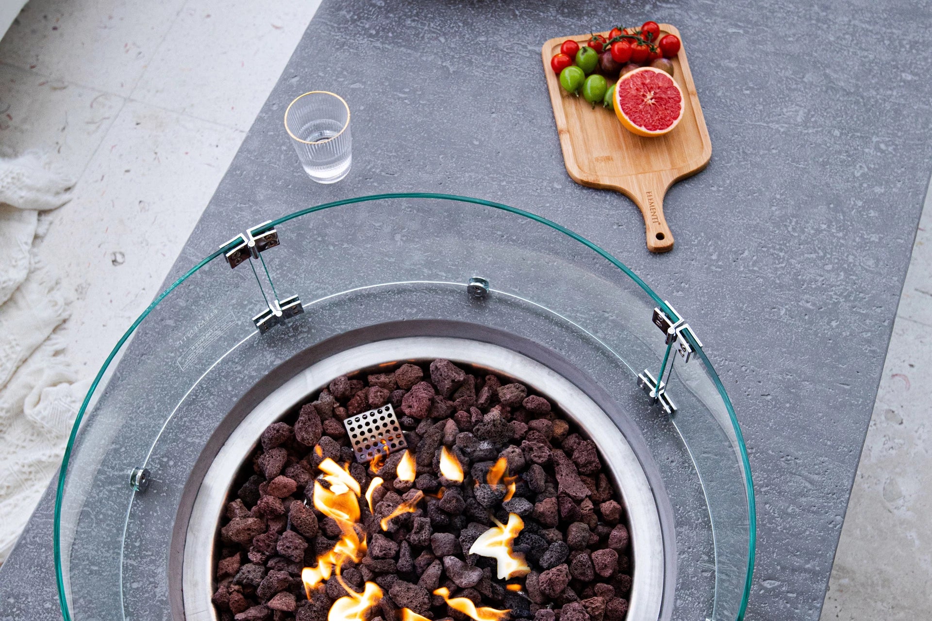 Elementi metropolis vuurtafel gas