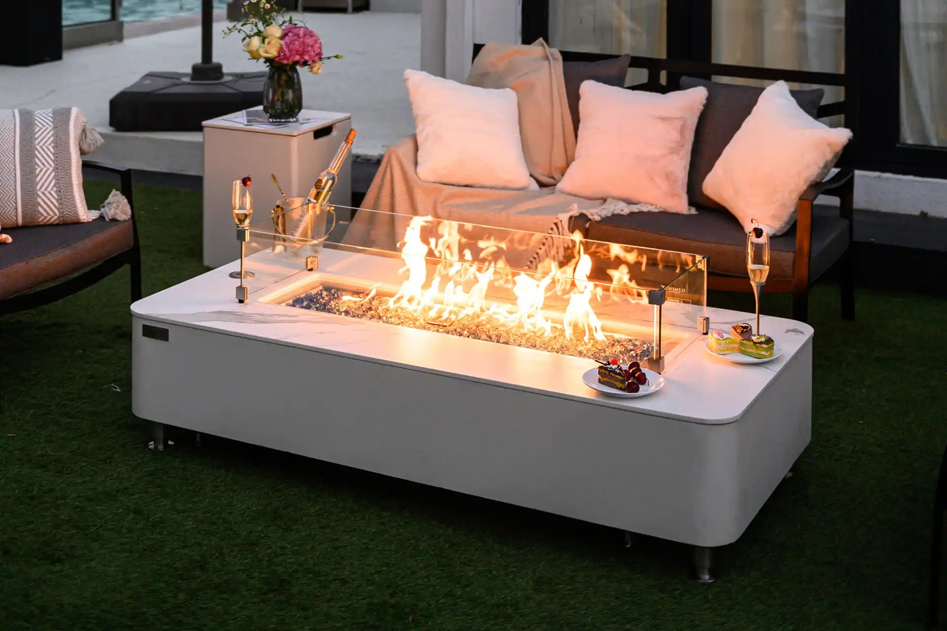 Elementi Athens porselein vuurtafel gas