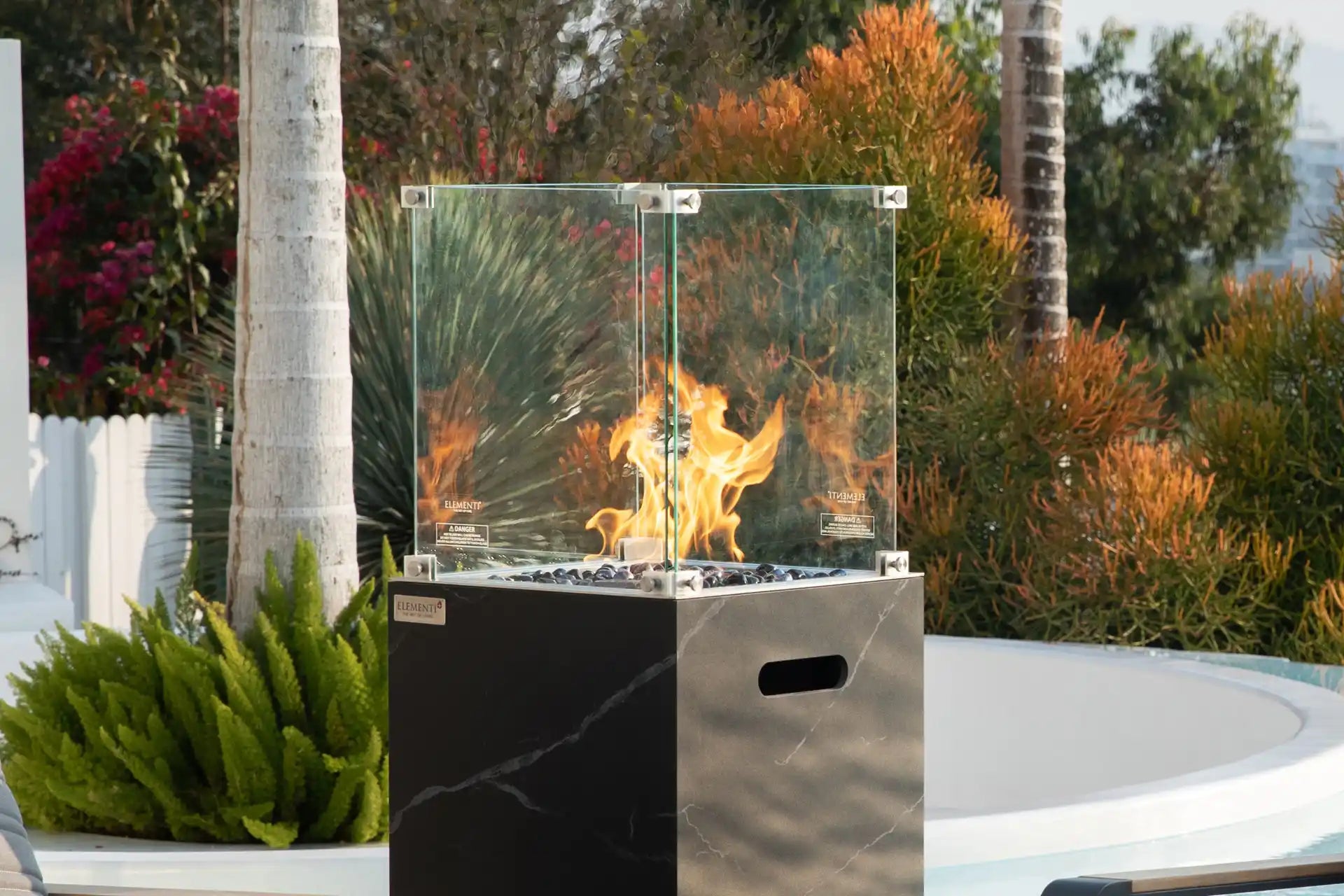 Elementi yukon zwart porselein gashaard