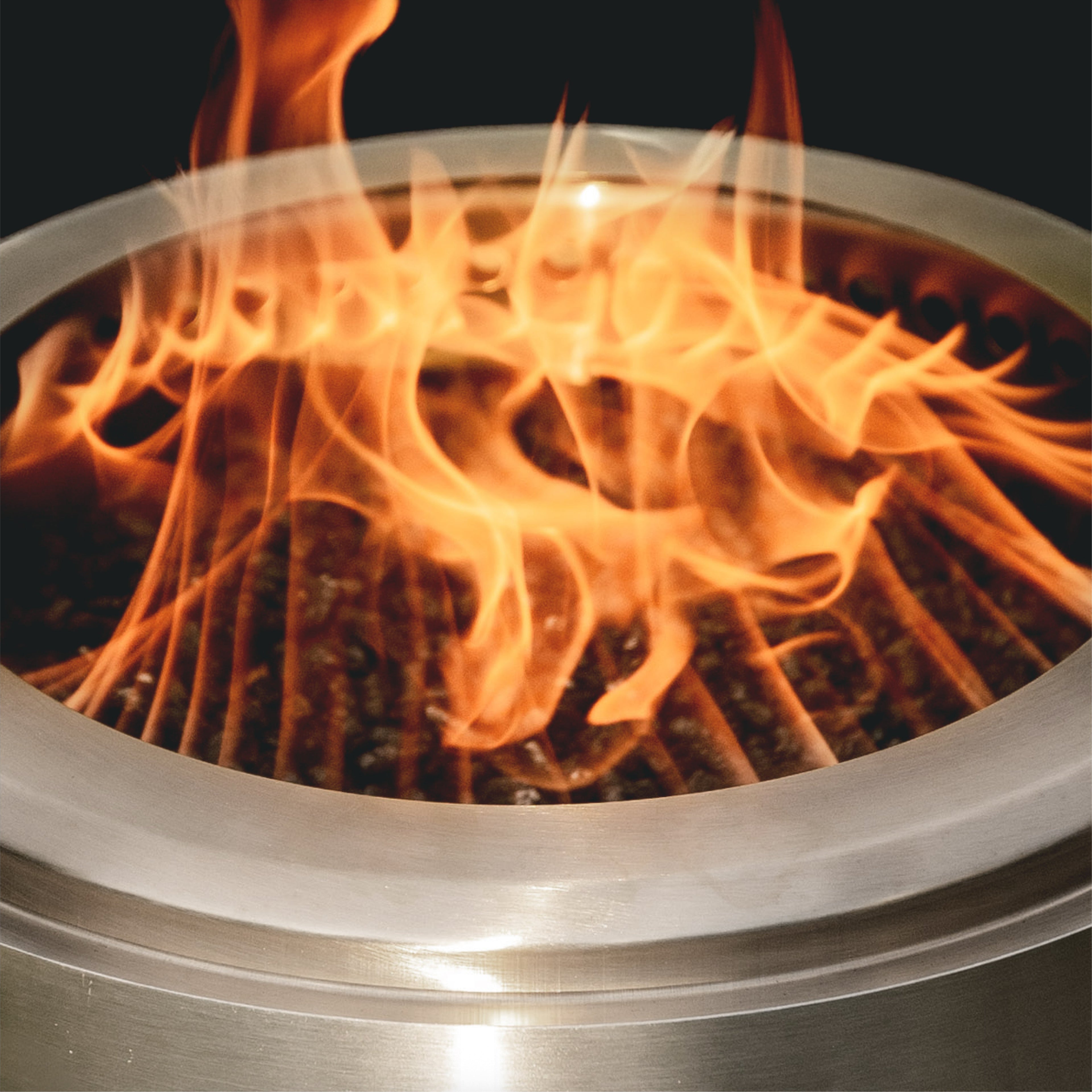 HerQs smokeless firepit blaze